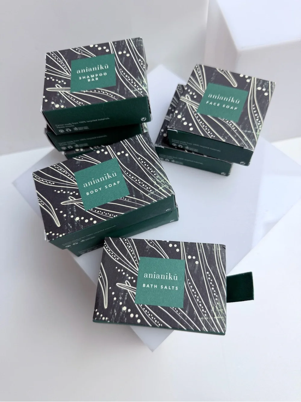 Four Seasons O’ahu at Ko Olina Hawaii Anianiku by Lather Soaps Lot of 8